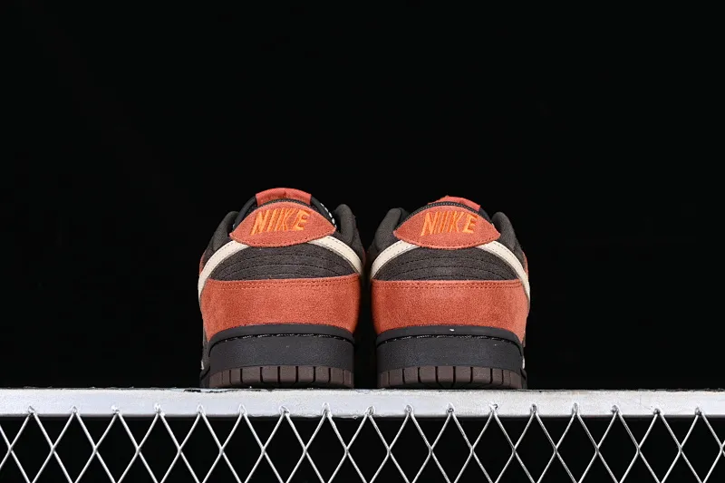 All categories Nk SB Dunk series Nk SB Dunk Low low-top sneakers M version pure original Nk Dunk Low "Red Panda" Red Panda SB low-top sports and leisure sneakers FV0395-200